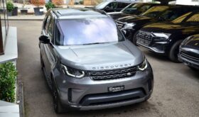 LAND ROVER Discovery 3.0 TDV6 HSE Luxury 7 Plätzer